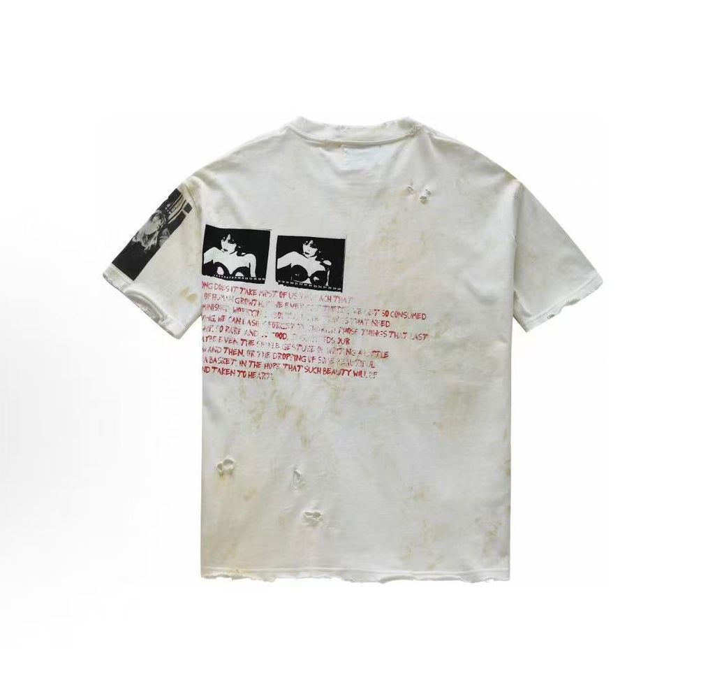 SSSAINT LOUIS Grunge Art Graphic Tee